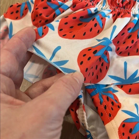 Hanna Andersson Strawberry Print Kids Swim Set - Picture 2 of 8